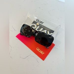 BRAND NEW QUAY POLARIZED NEW MONEY SUNGLASSES & CASE